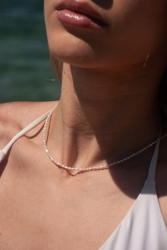 Narcissus Necklace